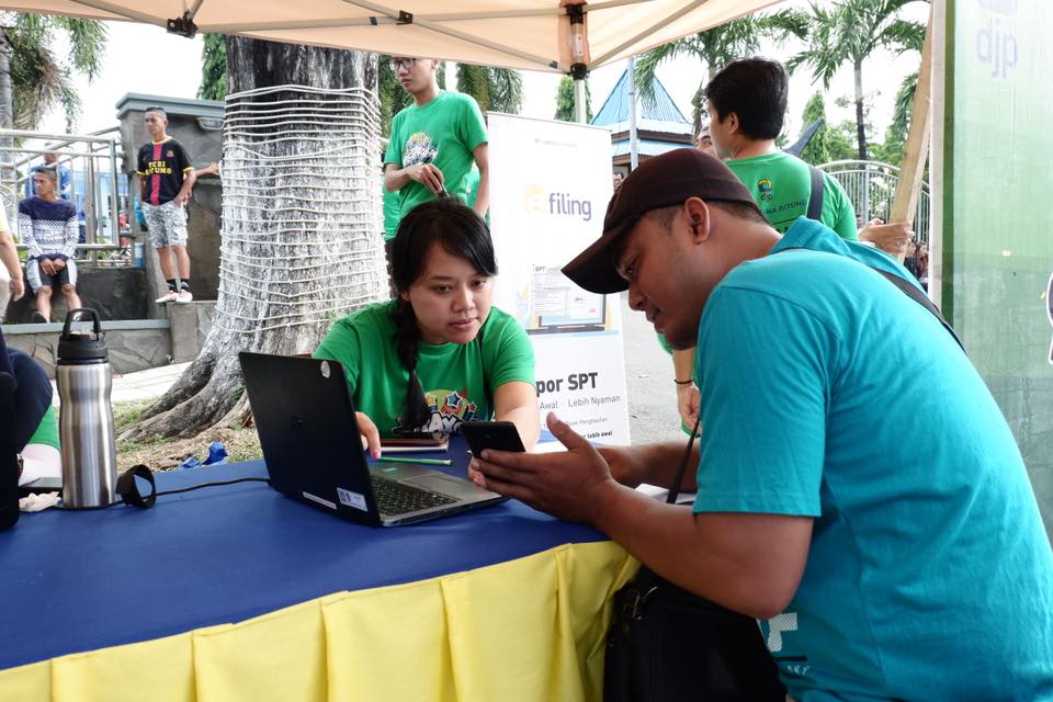 Suasana Pojok Pajak di CFD Kota Bitung
