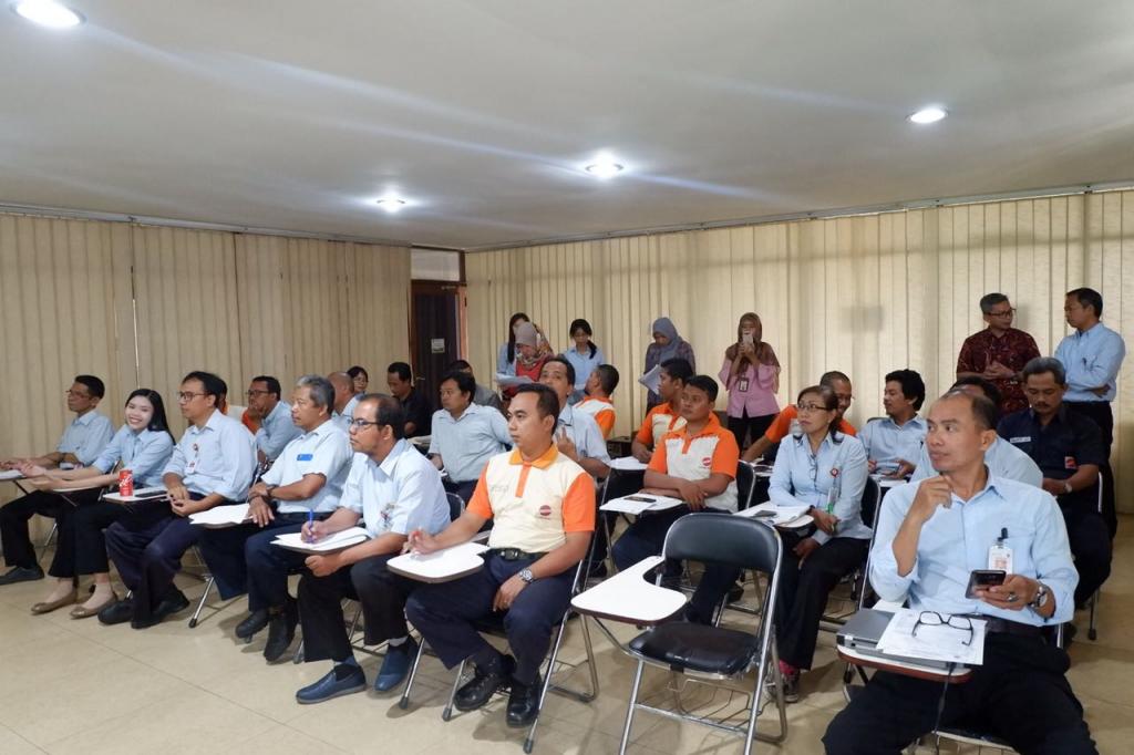 Karyawan PT. Sinar Sosro sebagai peserta sosialisasi