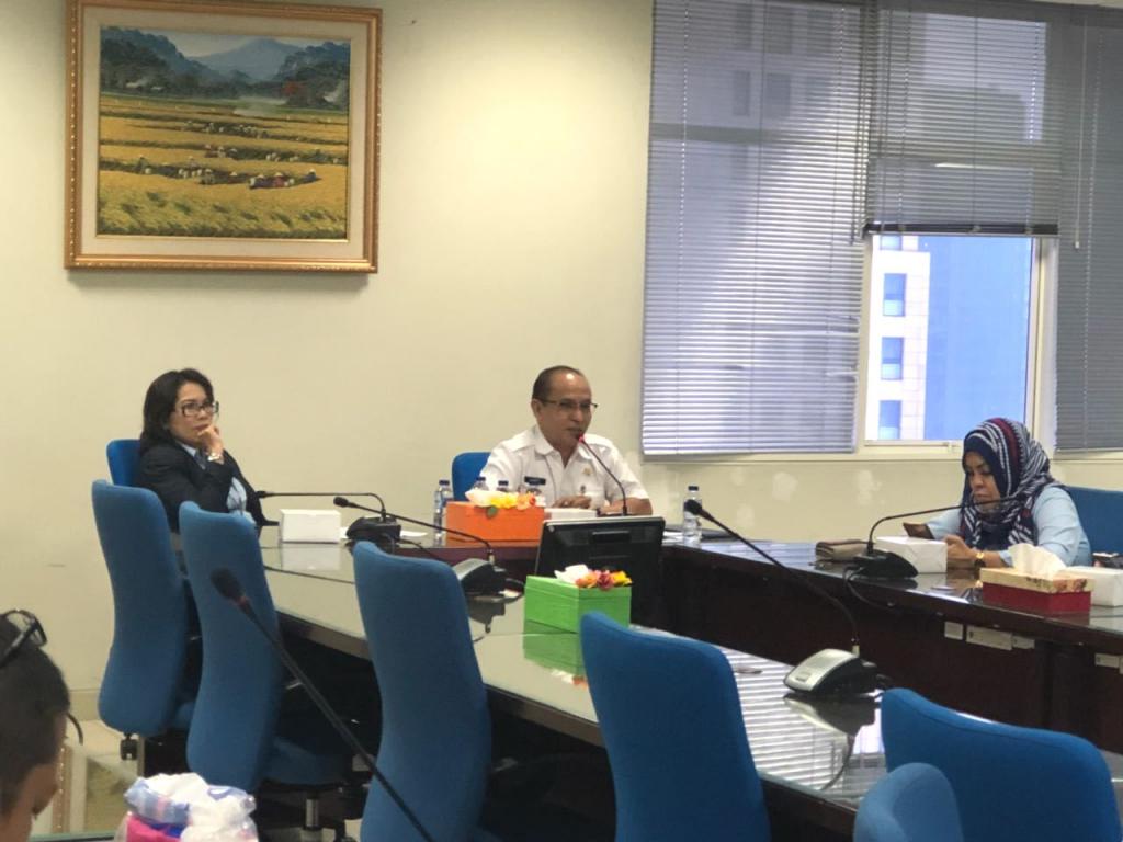 Penyampaian materi oleh Alwazir.