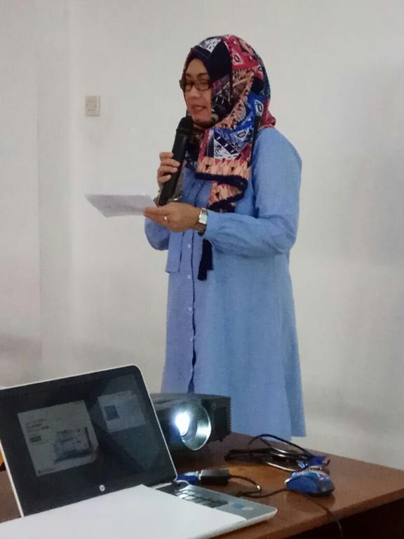 Sambutan oleh Kepala Seksi Bimbingan Penyuluhan dan Pengelolaan Dokumen Evi Zunaira