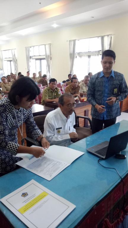 Pengisian SPT Tahunan melalui e-Filing dipandu oleh Kepala Seksi Bimpelkon Kanwil DJP Sumut II Evi Widyaningsih