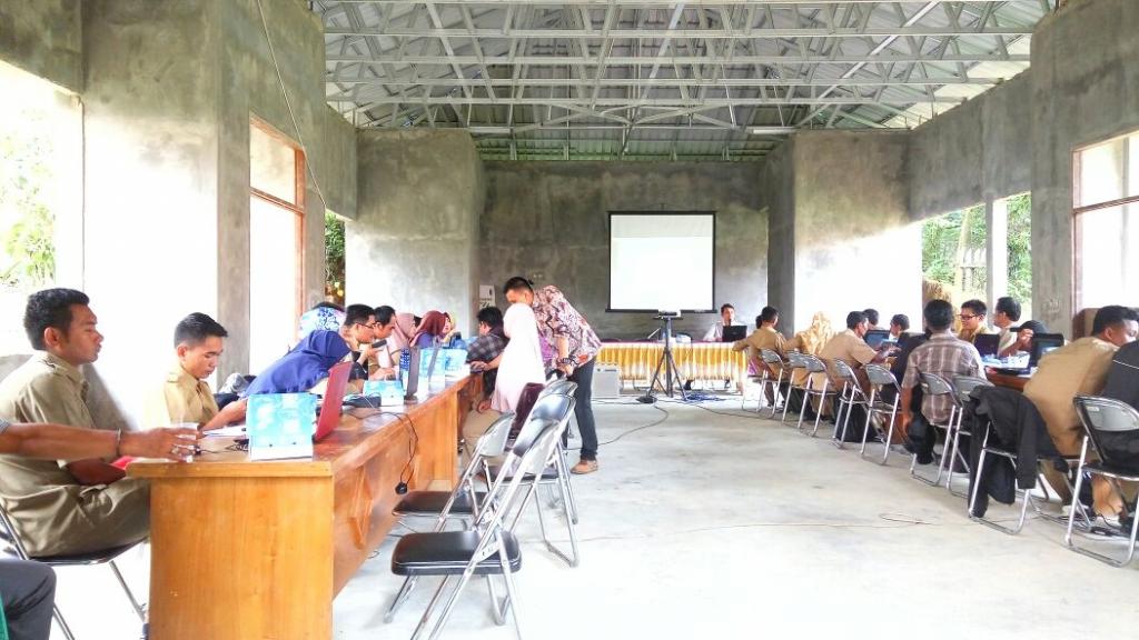 Bimtek eSPT oleh Khoirun Arifbillah Pelaksana KP2KP Tanah Grogot