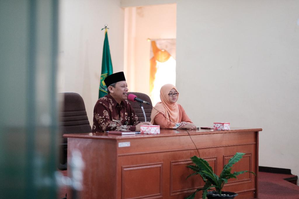 Kakanwil Kemenag Provinsi Kalbar, Ridwansyah membuka acara