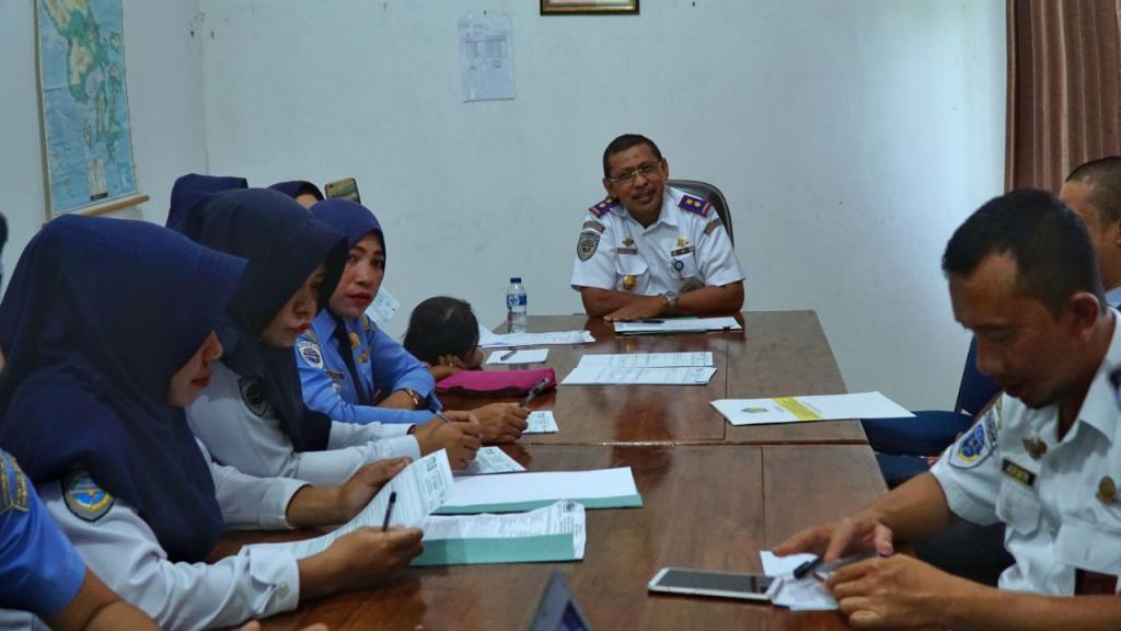 Sambutan Kepala Bandara Sugimanuru