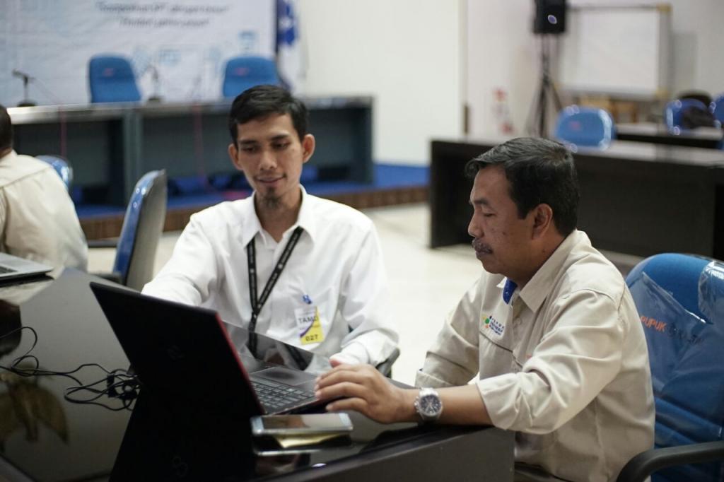 Suasana Konsultasi Pelaporan bersama Account Representative