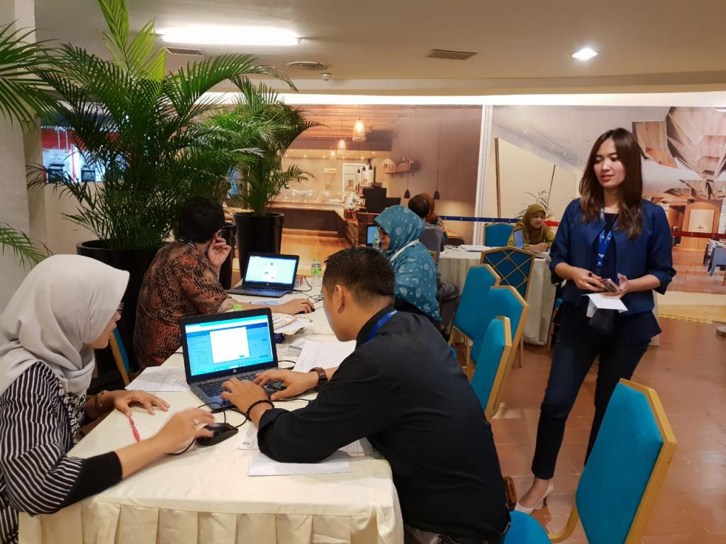 Asistensi langsung pengisian e-Filing ke wajib pajak