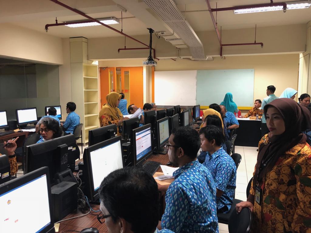 Walau mudah, terkadang Wajib Pajak tetap membutuhkan arahan dalam pengisian E-filing