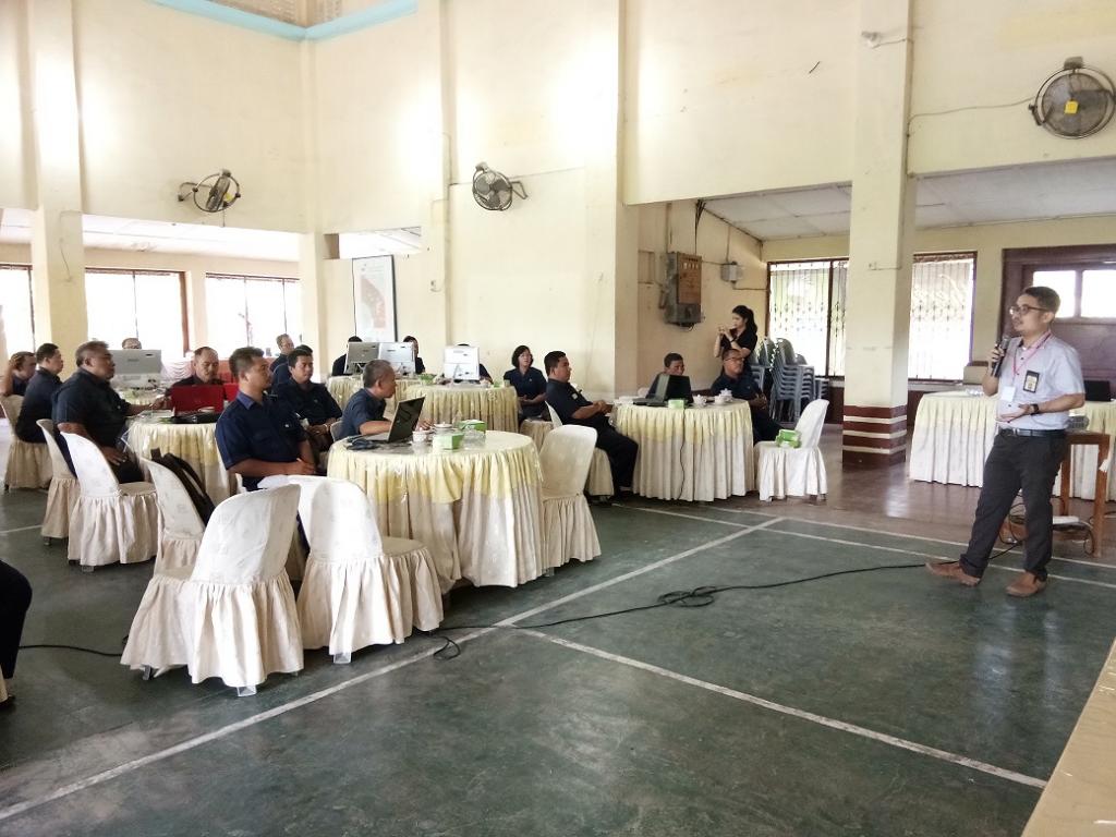 Paparan materi oleh AR Ekstensifikasi & Penyuluhan, Rolyfian Harefa