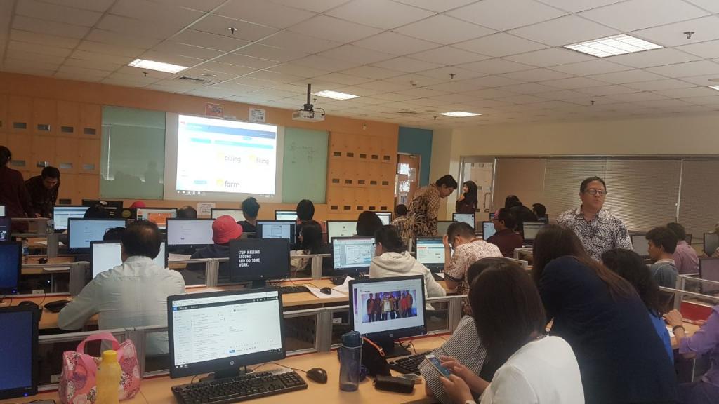 Kanwill DJP Jakarta Barat pandu pengisian SPT via eFiling di Kampus BINUS