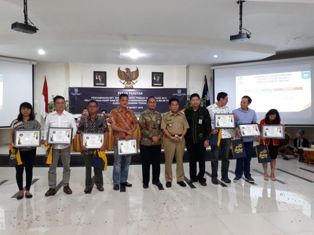 Apresiasi untuk wajib pajak yang telah berkontribusi besar bagi penerimaan pajak di Bangka Tengah.