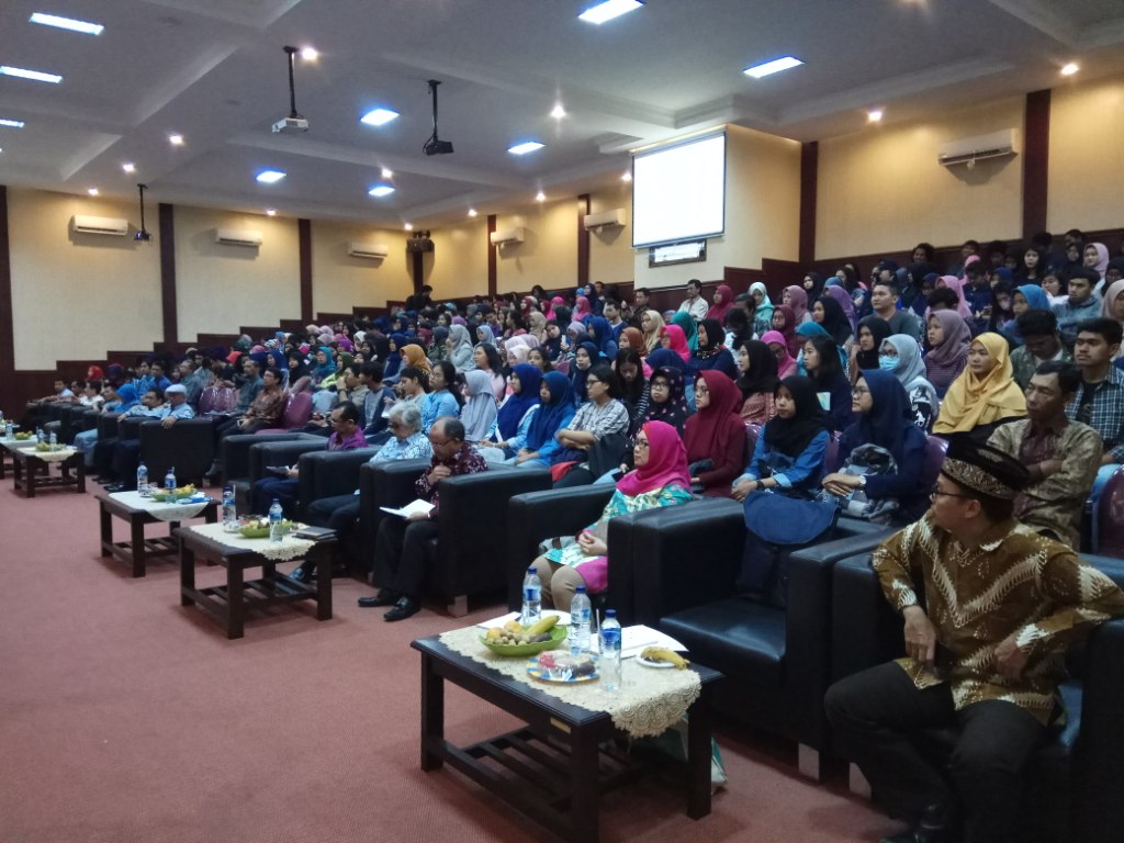 Mahasiswa STEI Ikuti Kuliah Umum "Pajak Alat Ketahanan Keuangan Negara"