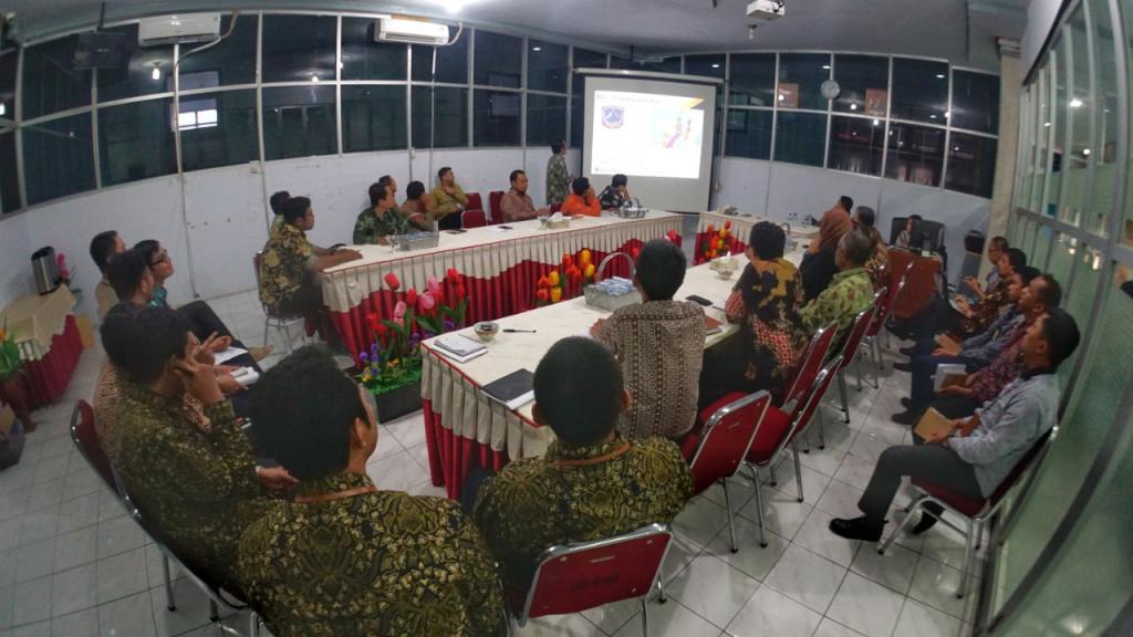 Suasana Rapat Pembinaan