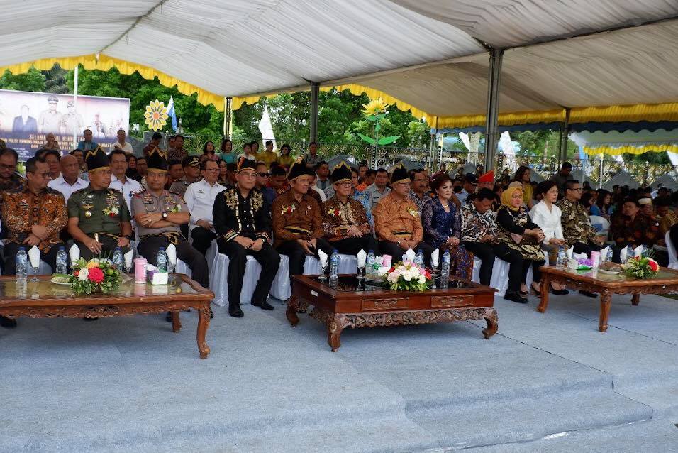 Para Undangan Peresmian Mal Pelayanan Publik Kota Tomohon
