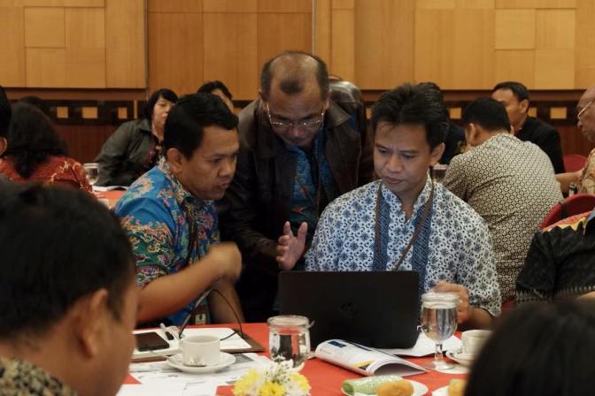 Salah satu komisi kerja sesuai fungsi yang merumuskan strategi aksi 2018