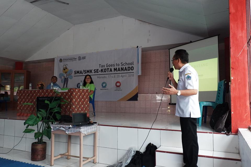 Sambutan Kepala Sekolah SMA Negeri 9 Binsus Manado