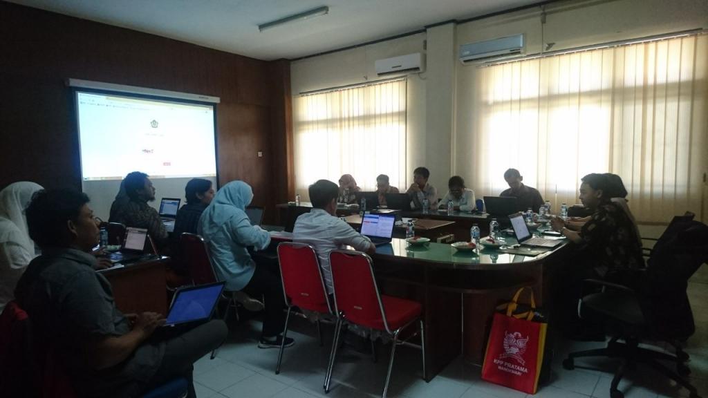 Suasana kegiatan sosialisasi e-filing di kantor BPTP Papua Barat