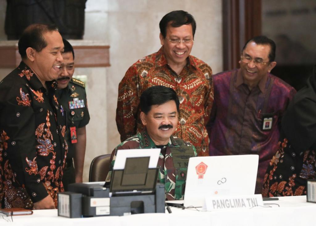 Markas Besar Tentara Nasional Indonesia menyelenggarakan pelaporan SPT Tahunan PPh Wajib Pajak Orang Pribadi di Ruang Henis Mabes TNI