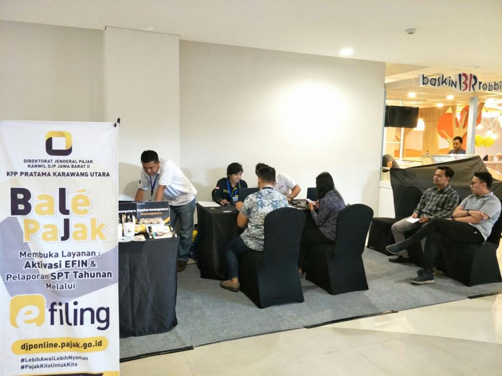 aktifitas pelayanan Bale Pajak di Resinda Park Mall
