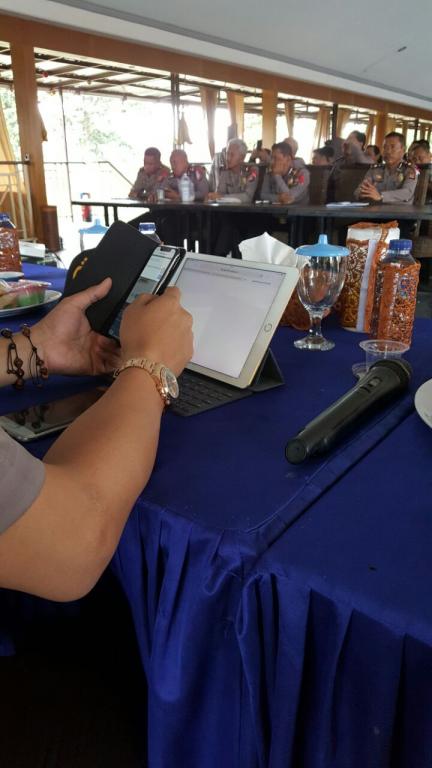 Kepala Polres Kuningan AKBP Yuldi Yusman melakukan pelaporan secara e-filling