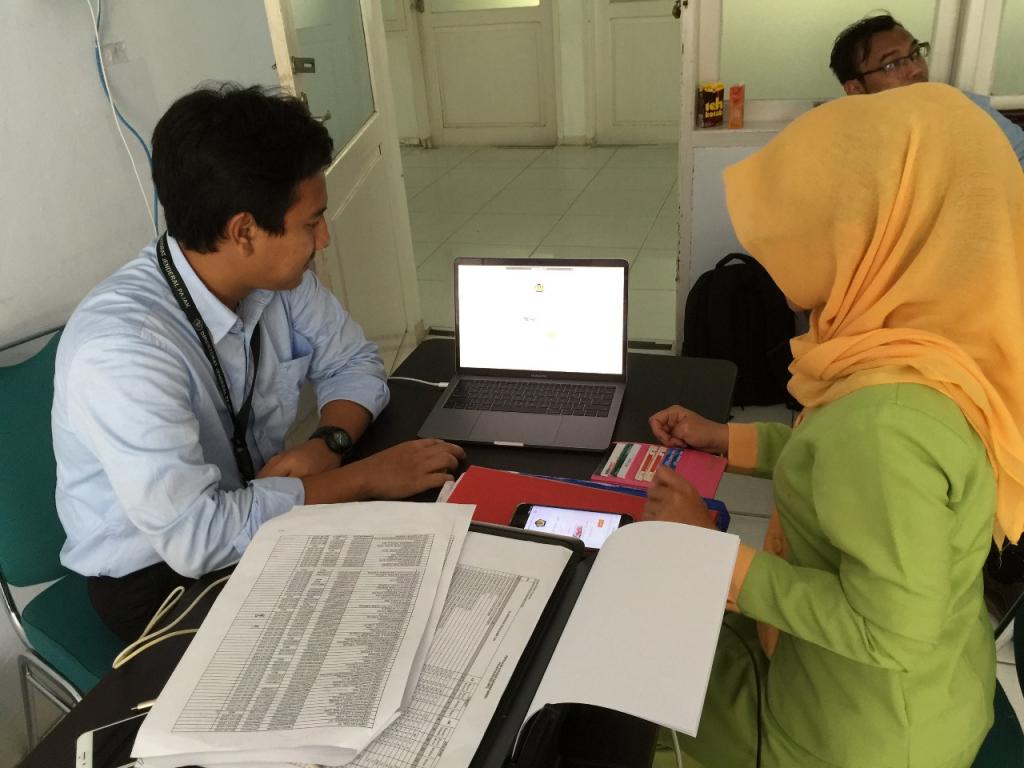 ASN sedang melaporkan SPT