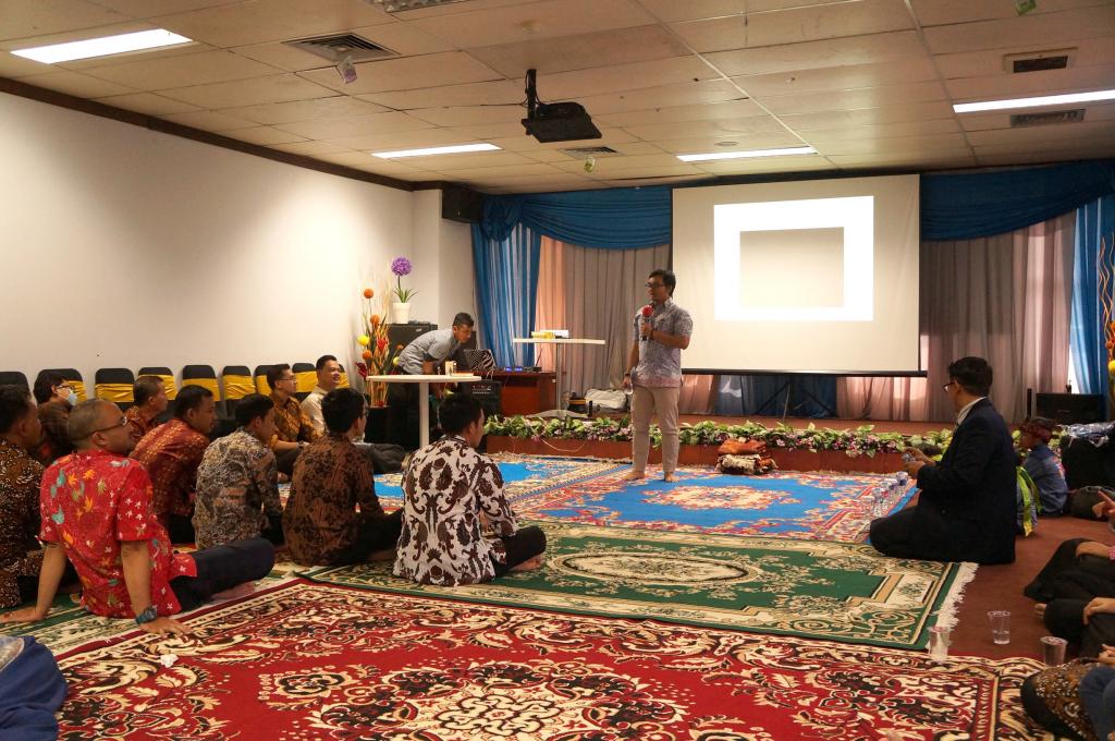 Paparan dari salah satu pegawai